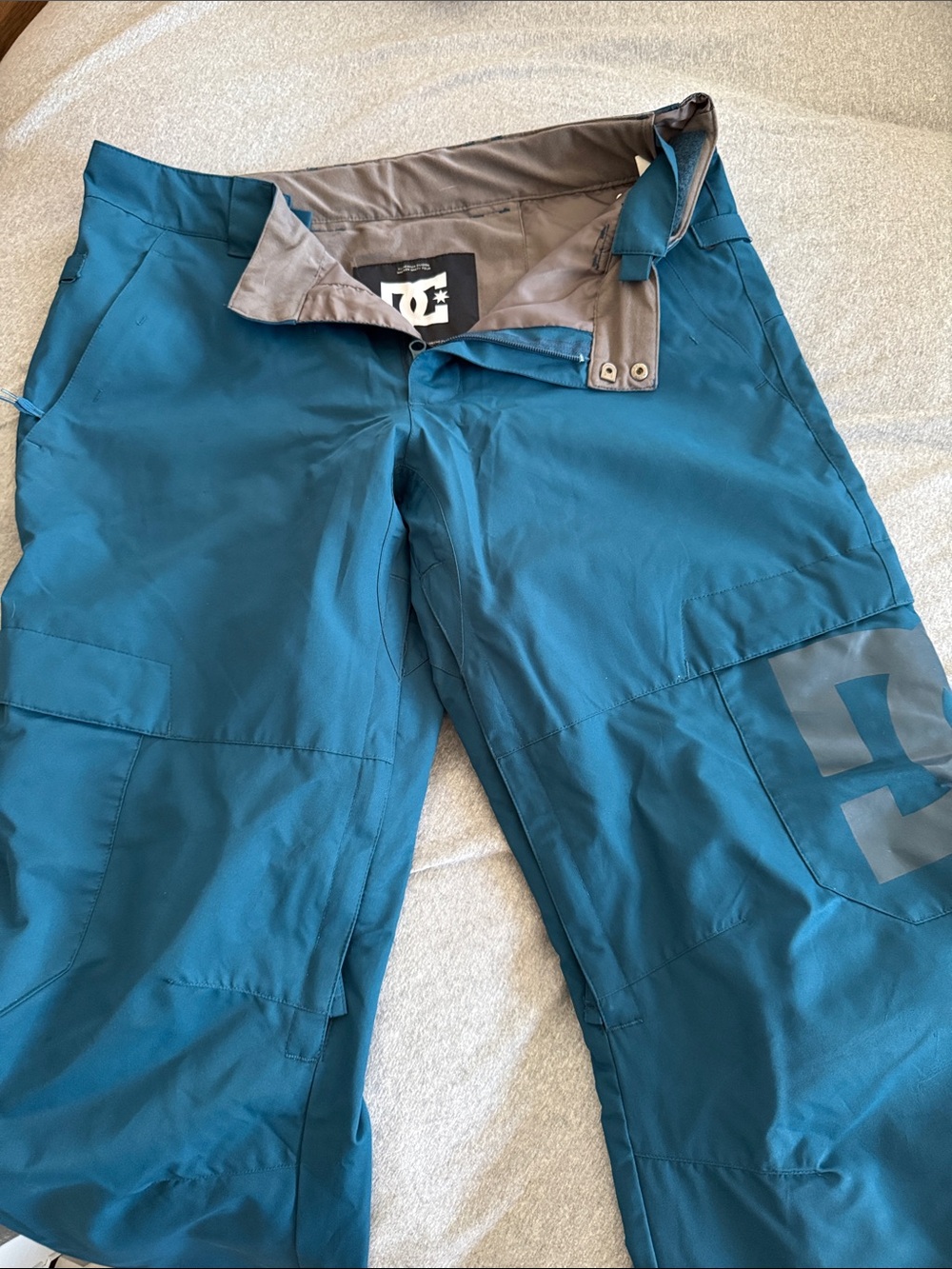 DC Teal Outdoor Snow Pants with Logo Accent